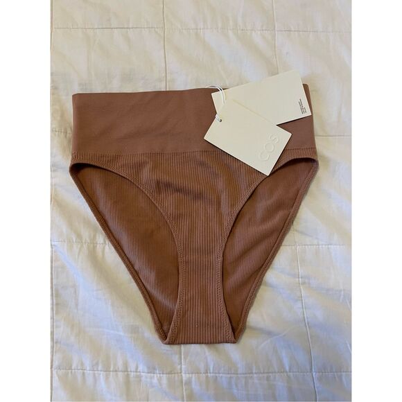 COS RIBBED UNDERWEAR - Picture 1 of 9